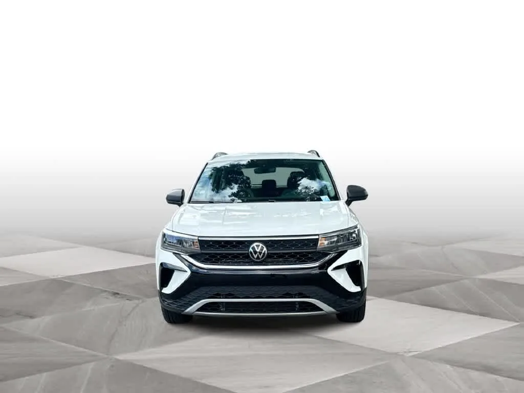 2023 Volkswagen Taos S photo 3