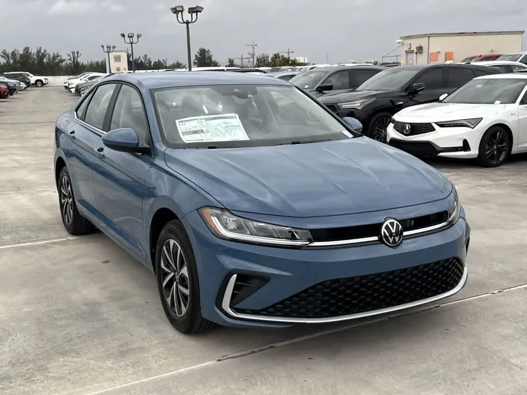 2025 Volkswagen Jetta S photo 11