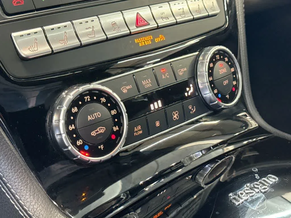 2017 Mercedes-Benz SL 550 SL 550 photo 18