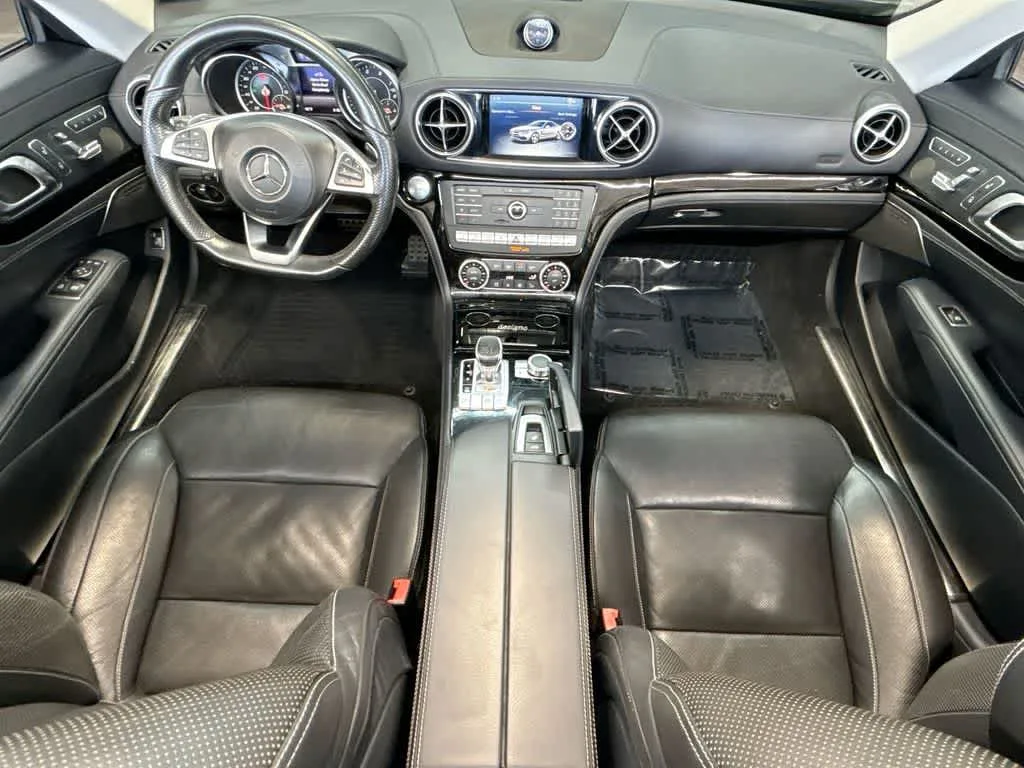 2017 Mercedes-Benz SL 550 SL 550 photo 24