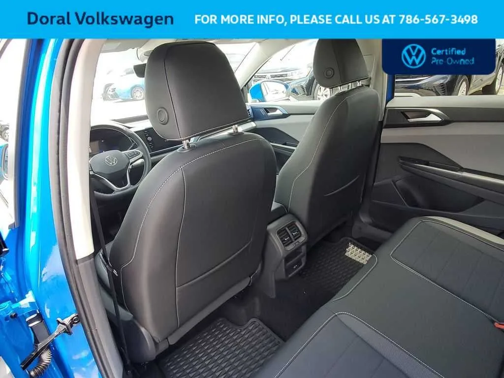 2023 Volkswagen Taos SE photo 28