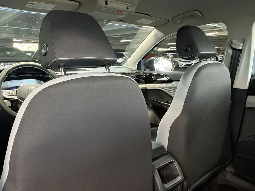 2024 Volkswagen Taos S photo 23