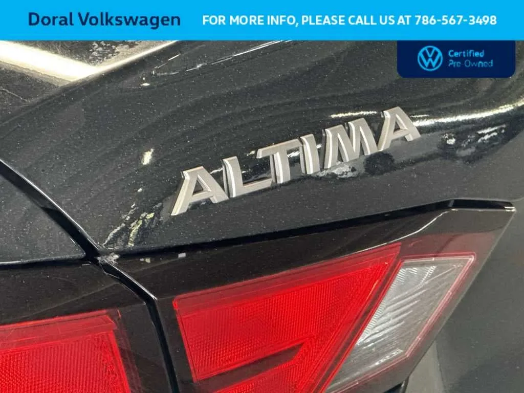 2024 Nissan Altima 2.5 SV photo 10