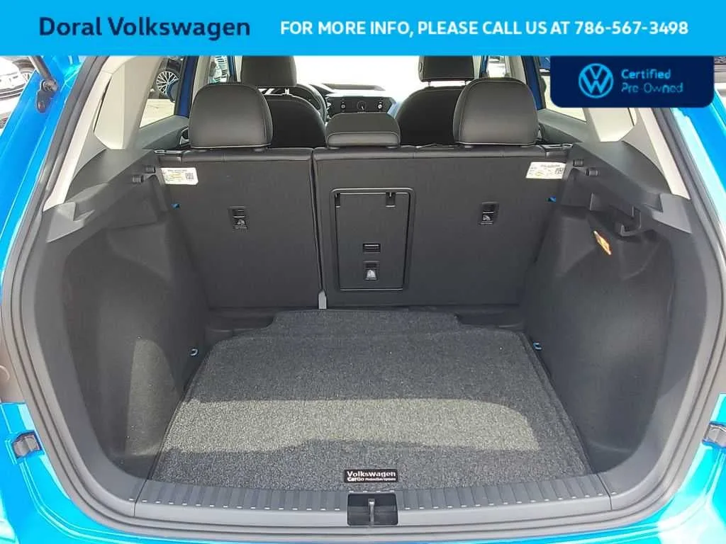 2023 Volkswagen Taos SE photo 30