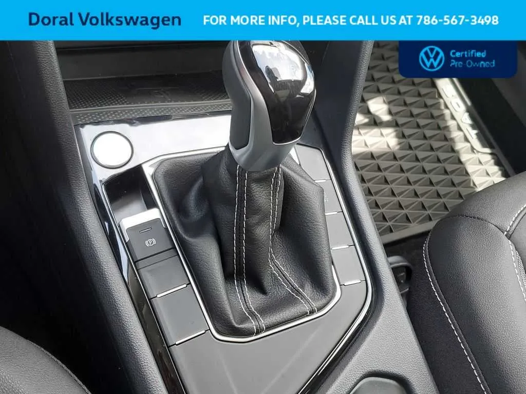 2023 Volkswagen Taos SE photo 26