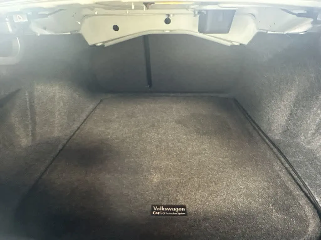 2022 Volkswagen Jetta SE photo 25