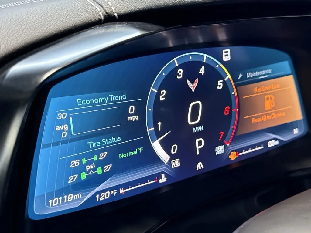 2023 Chevrolet Corvette 2LT photo 16