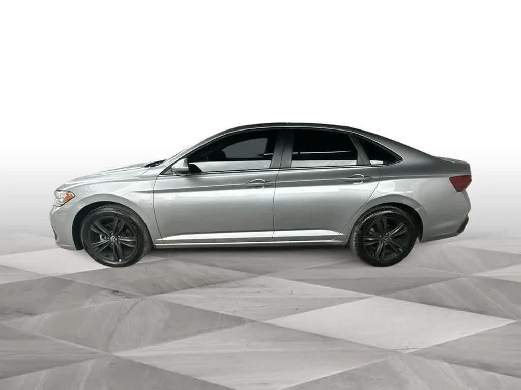 2022 Volkswagen Jetta SE photo 5