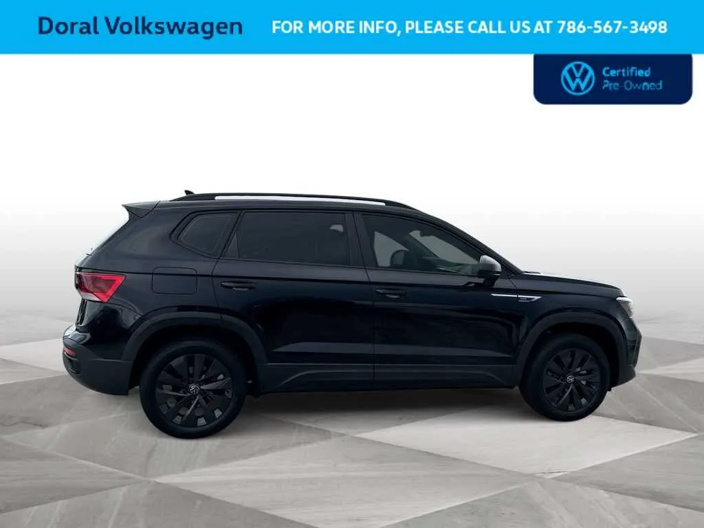 2024 Volkswagen Taos S photo 9