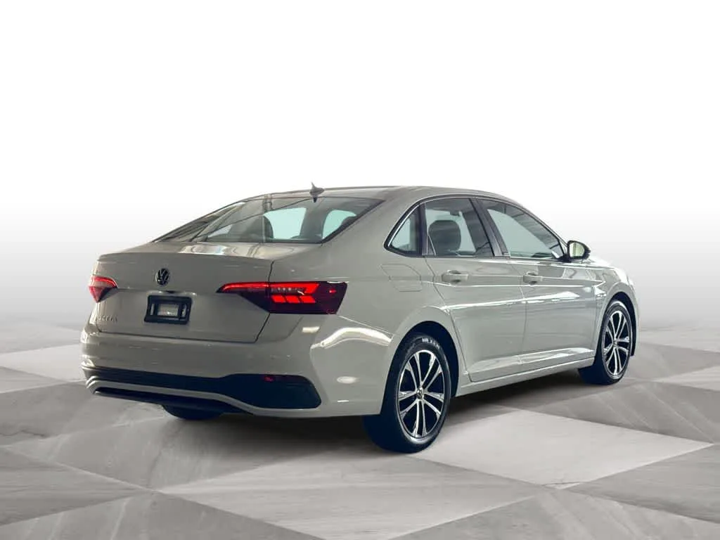 2023 Volkswagen Jetta Sport photo 8
