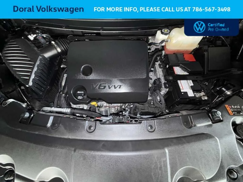 2023 Chevrolet Traverse LT Cloth photo 12