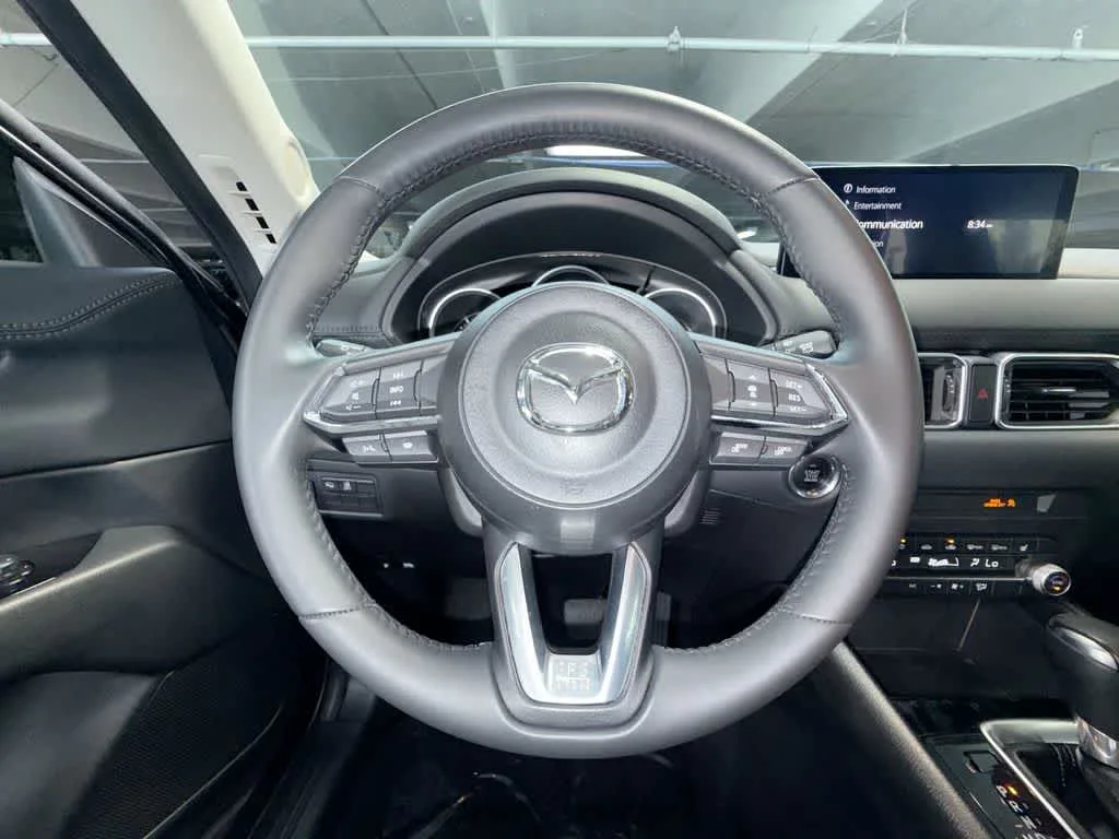2023 Mazda CX-5 2.5 S Preferred Package photo 15