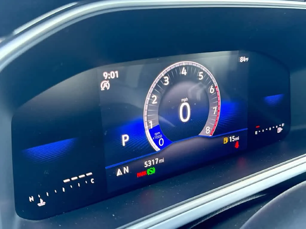 2026 Volkswagen Taos SE photo 16