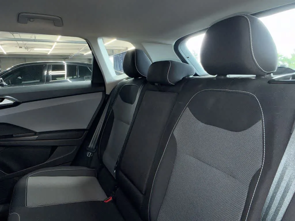 2023 Volkswagen Taos S photo 22