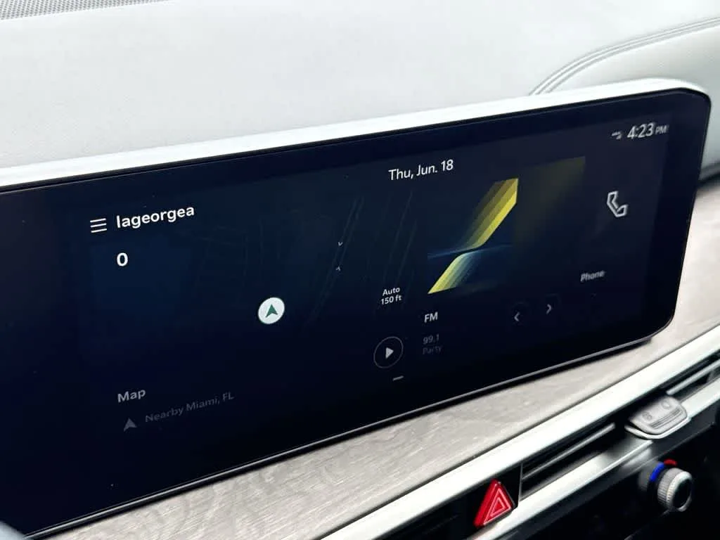 2024 Kia Sorento X-Line EX photo 18