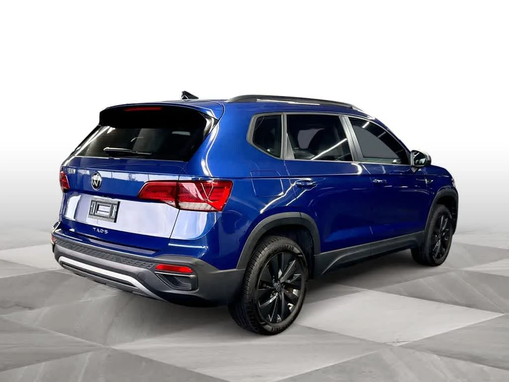 2024 Volkswagen Taos S photo 8