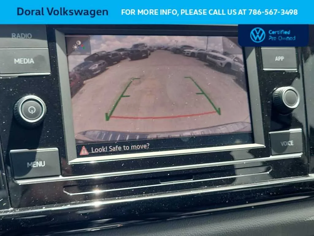2024 Volkswagen Taos S photo 23