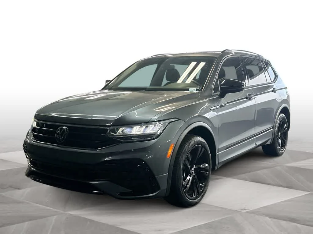 2024 Volkswagen Tiguan SE R-Line Black photo 4