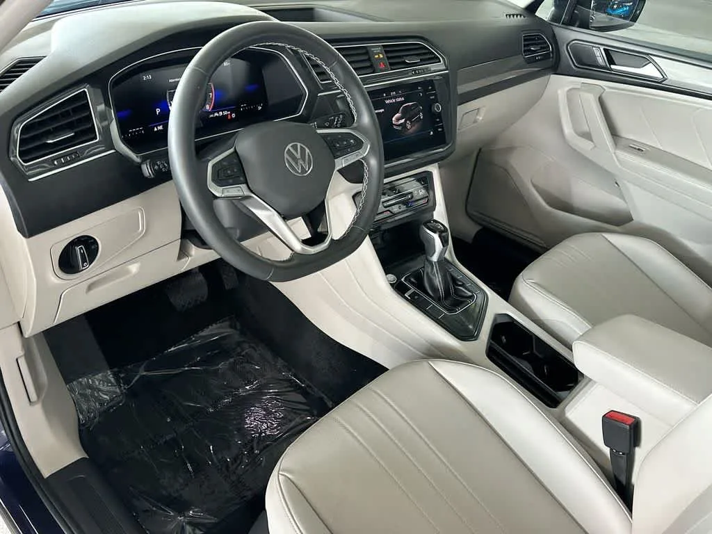 2024 Volkswagen Tiguan SE photo 13