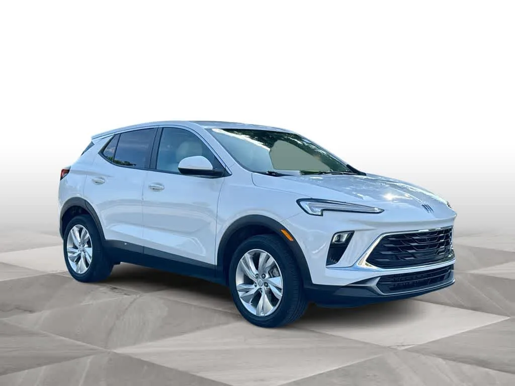 2024 Buick Encore GX Preferred photo 2