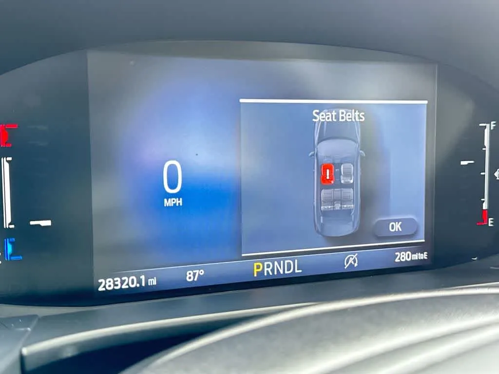 2025 Ford Escape ST-Line photo 16