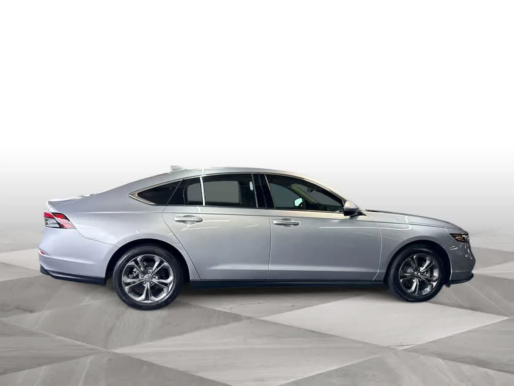 2024 Honda Accord EX photo 9