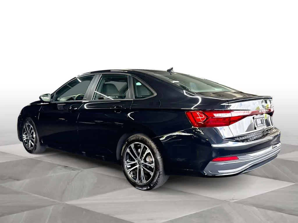 2026 Volkswagen Jetta Sport photo 6