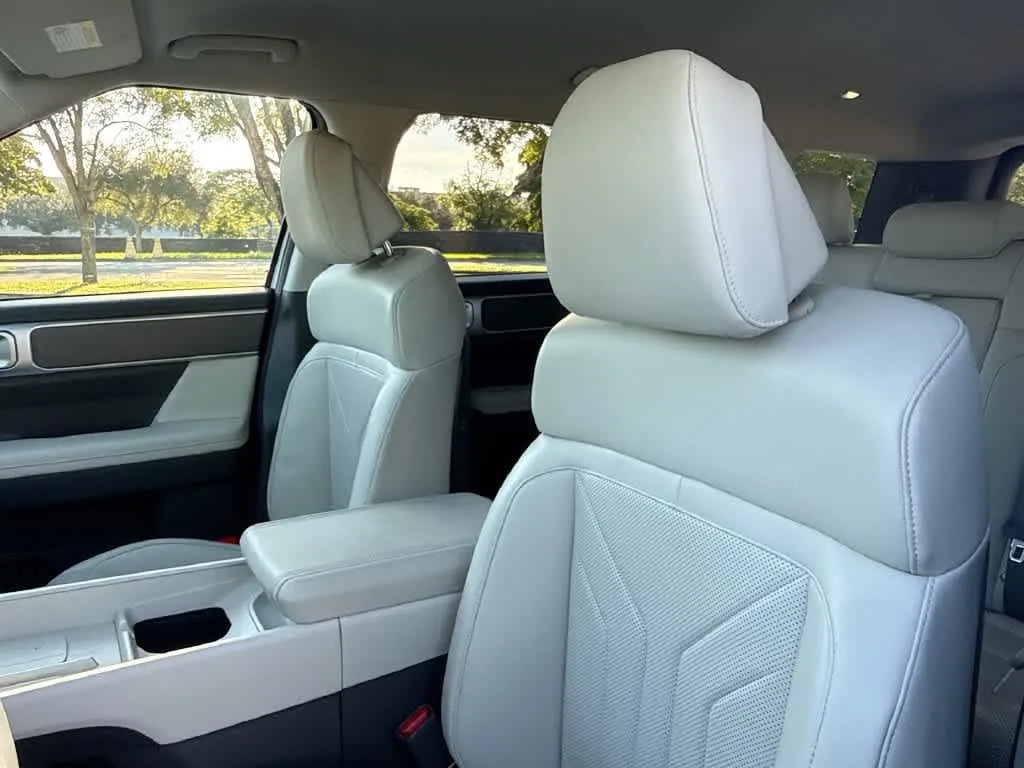 2026 Hyundai Santa Fe SEL photo 14