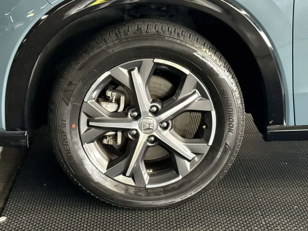 2024 Honda HR-V EX-L photo 11