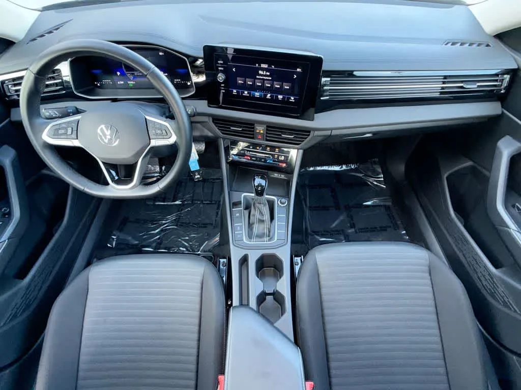 2025 Volkswagen Jetta S photo 24