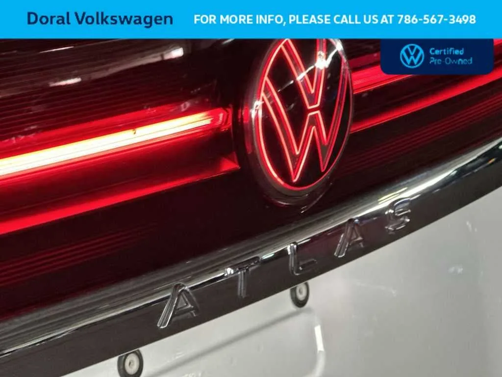 2024 Volkswagen Atlas 2.0T SE w/Technology photo 10