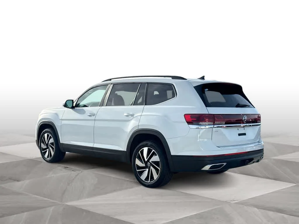 2024 Volkswagen Atlas 2.0T SE w/Technology photo 6