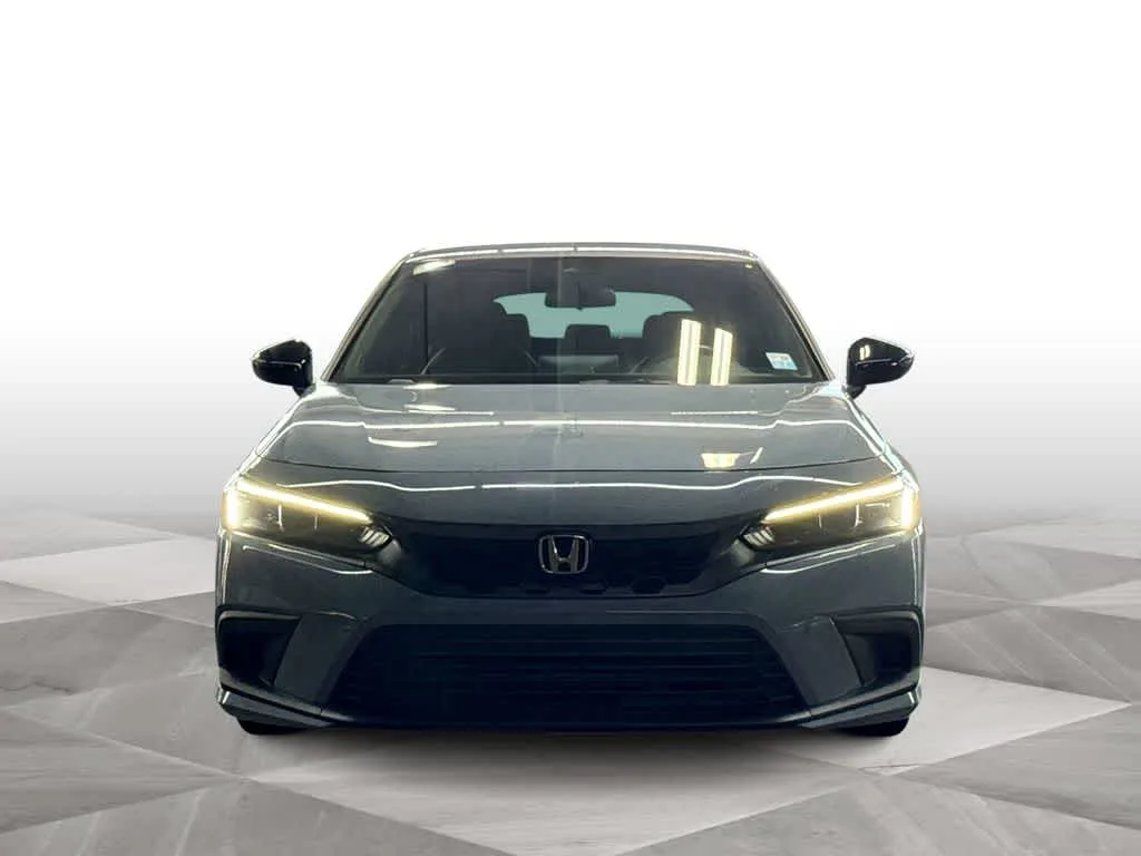 2023 Honda Civic Sport photo 3