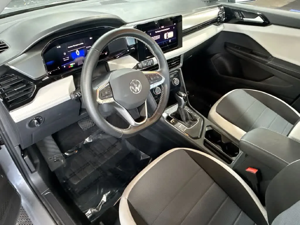 2026 Volkswagen Taos S photo 13