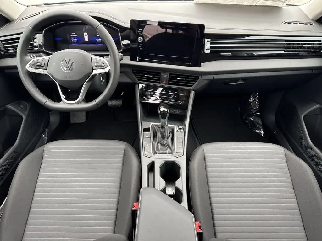 2025 Volkswagen Jetta S photo 30