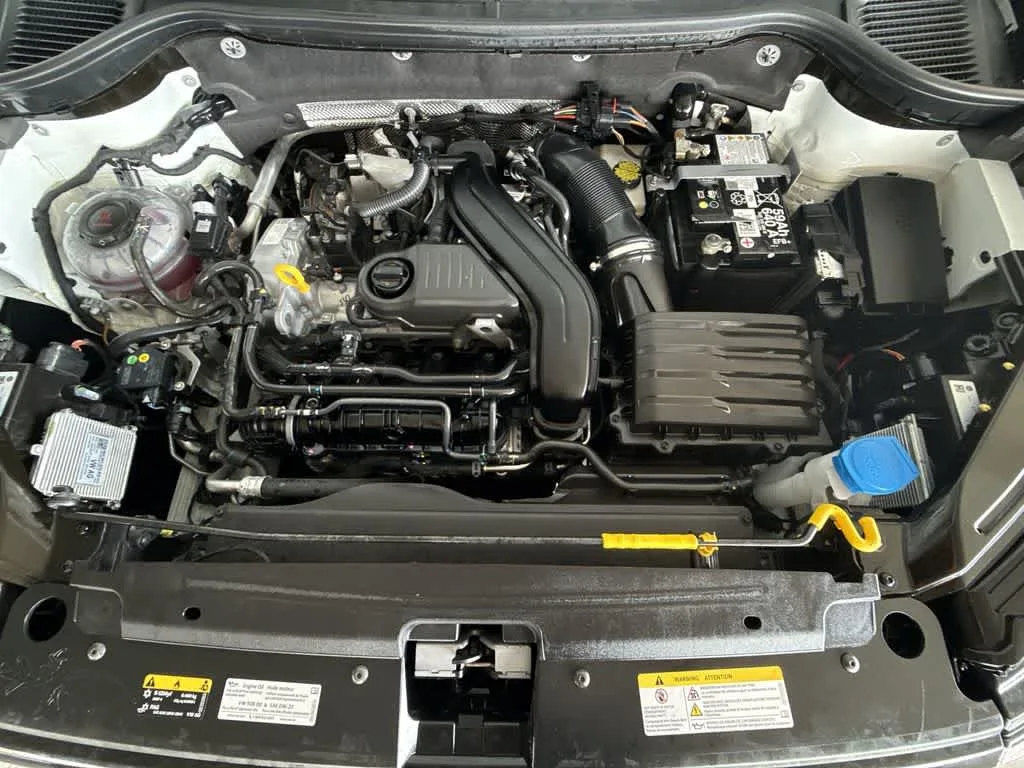 2026 Volkswagen Taos SE photo 12