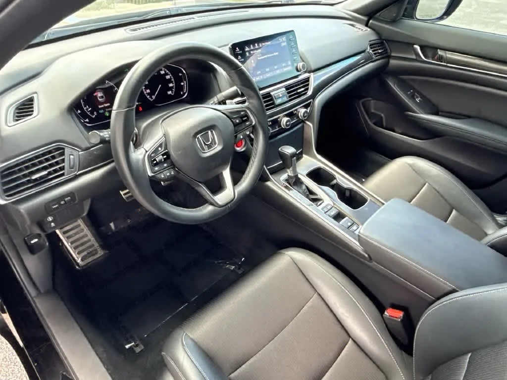 2022 Honda Accord Sport photo 13