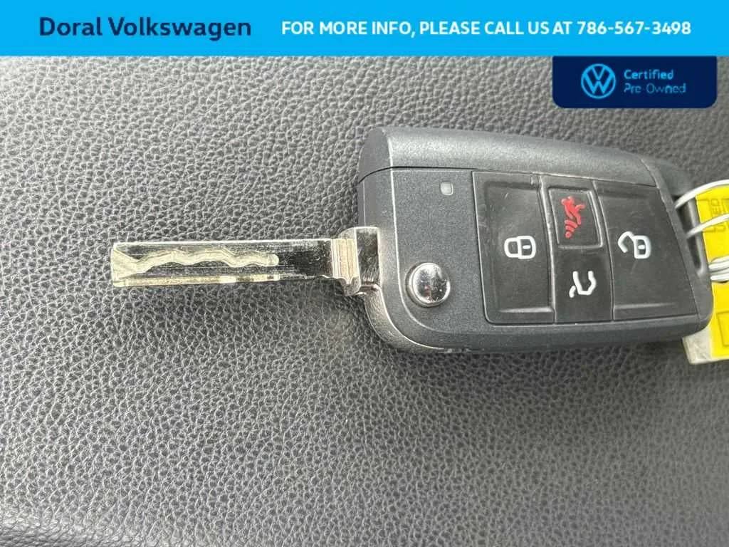 2025 Volkswagen Jetta Sport photo 28