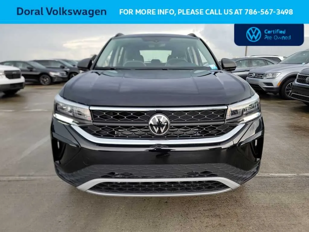 2023 Volkswagen Taos S photo 10