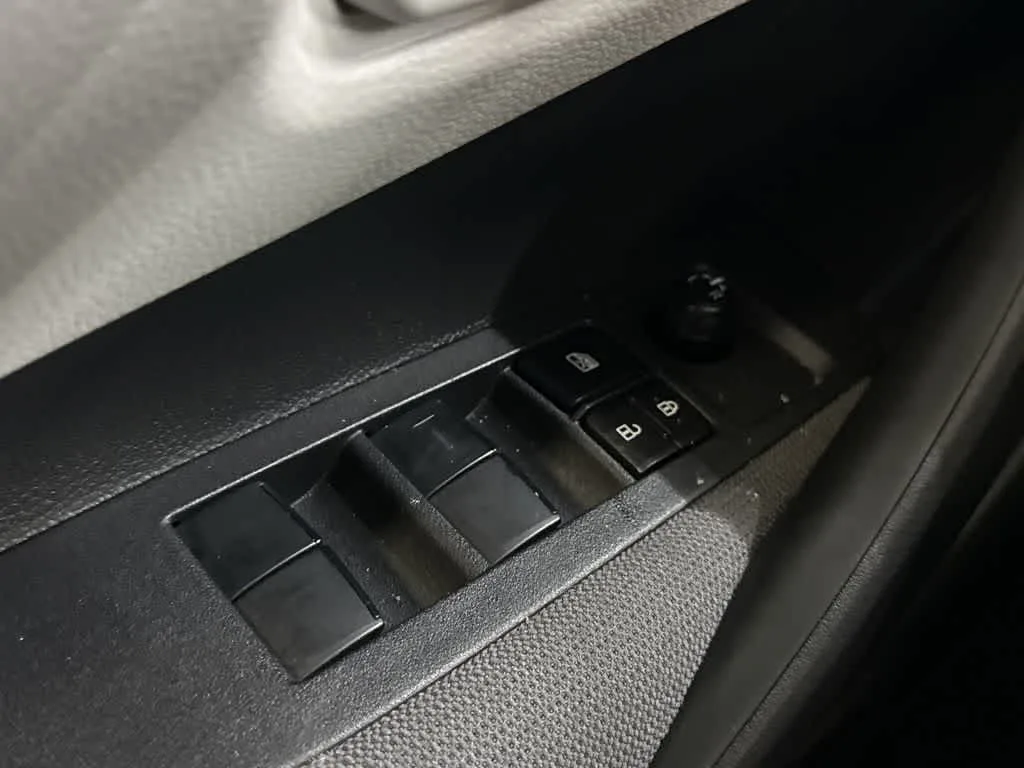 2026 Toyota Corolla LE photo 17