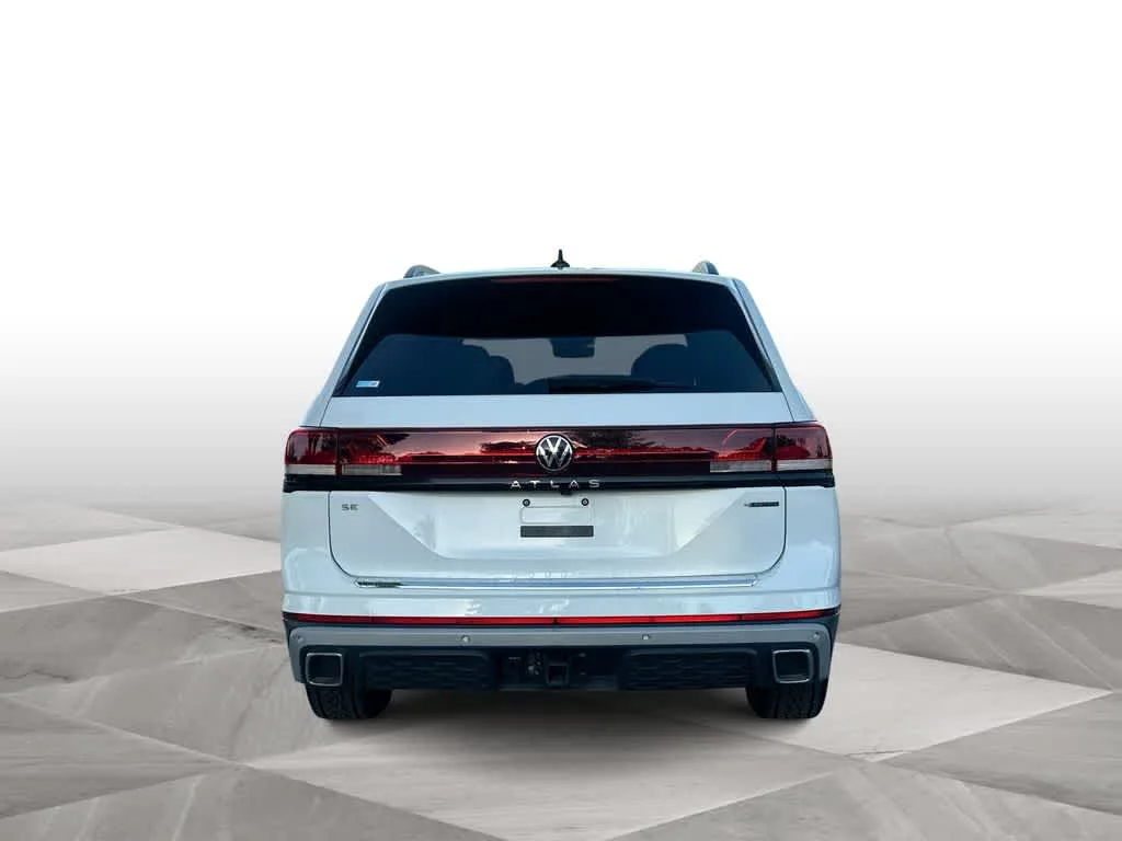 2024 Volkswagen Atlas 2.0T Peak Edition SE w/Technology photo 7