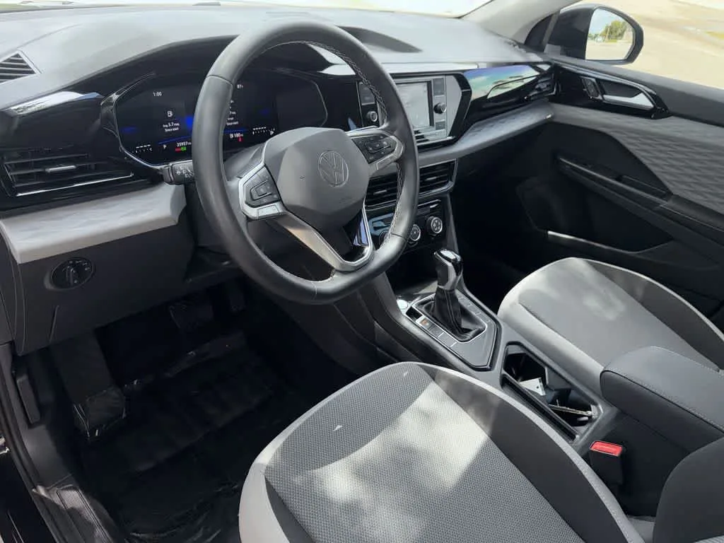 2024 Volkswagen Taos S photo 13