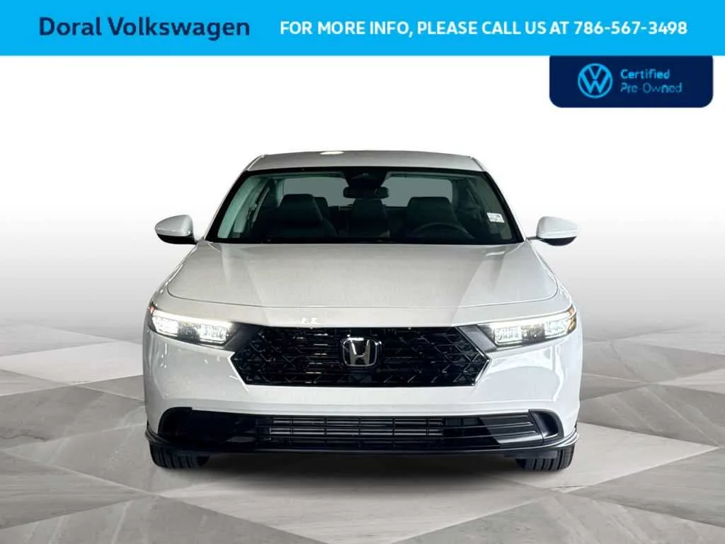2025 Honda Accord LX photo 3