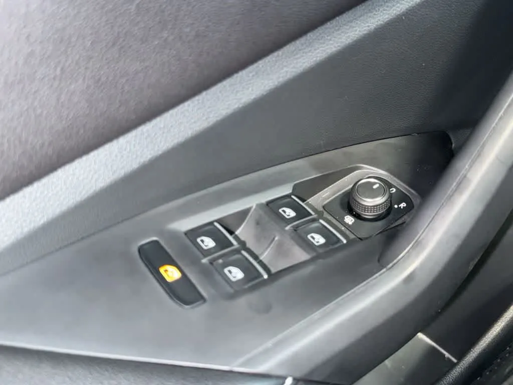 2026 Volkswagen Jetta Sport photo 21