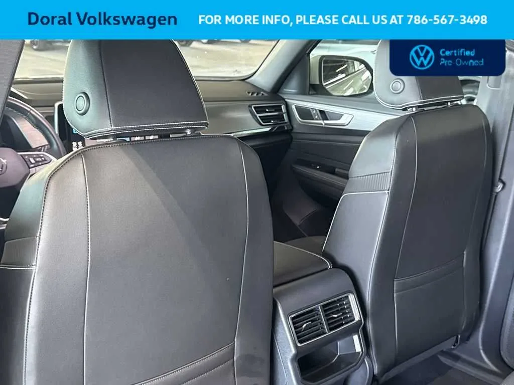 2025 Volkswagen Atlas Cross Sport 2.0T SE w/Technology photo 23