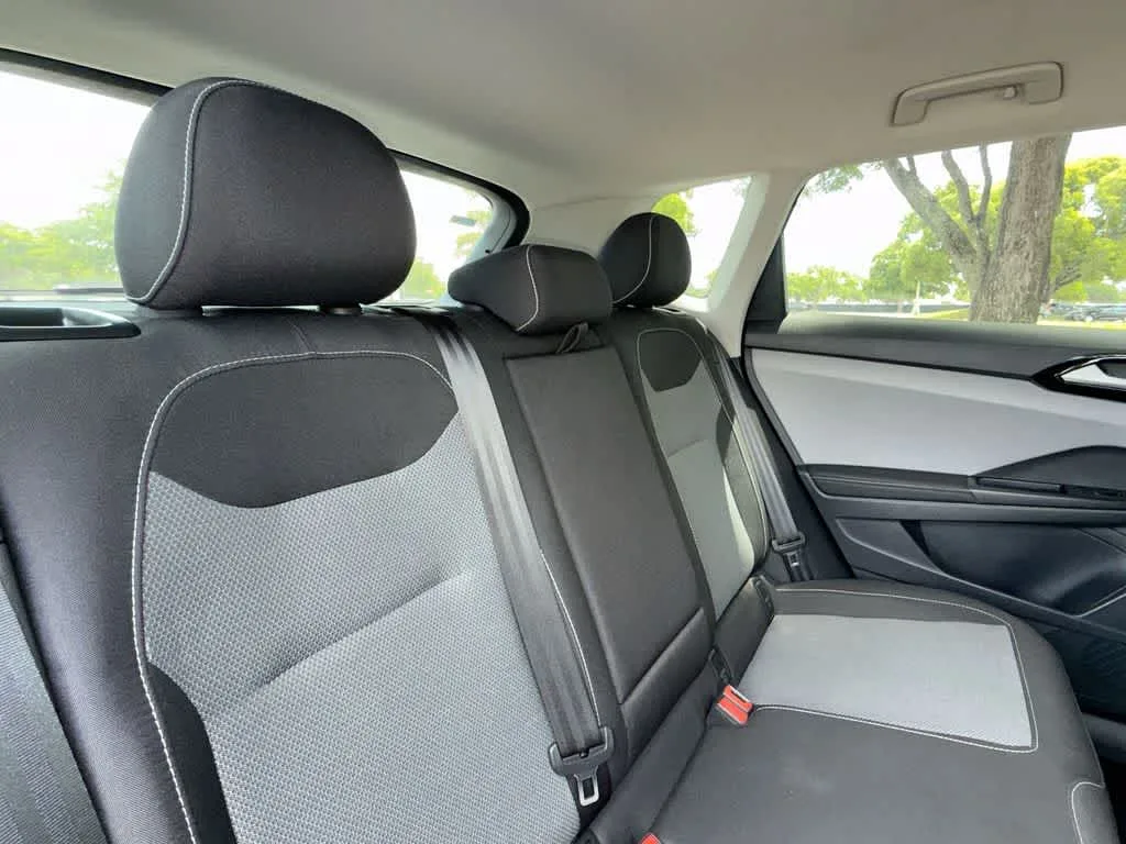 2024 Volkswagen Taos S photo 26