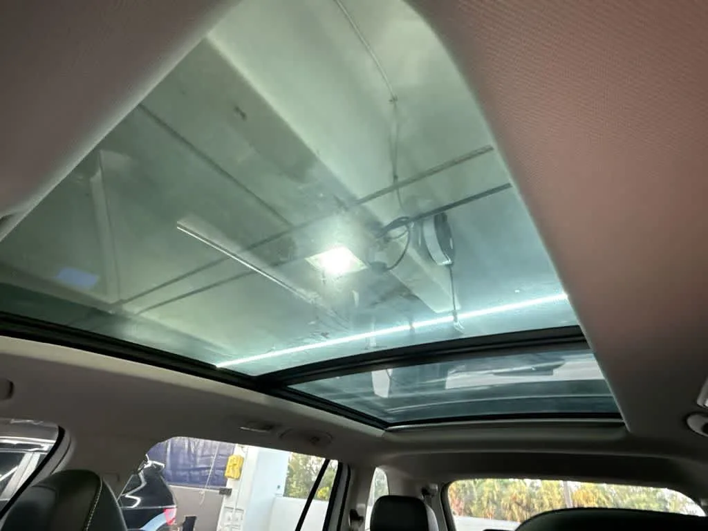 2024 Volkswagen Tiguan SE photo 21