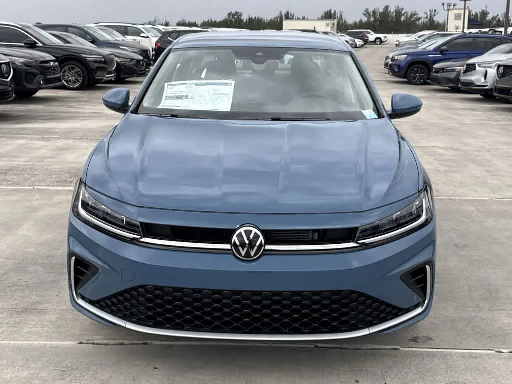 2025 Volkswagen Jetta S photo 10
