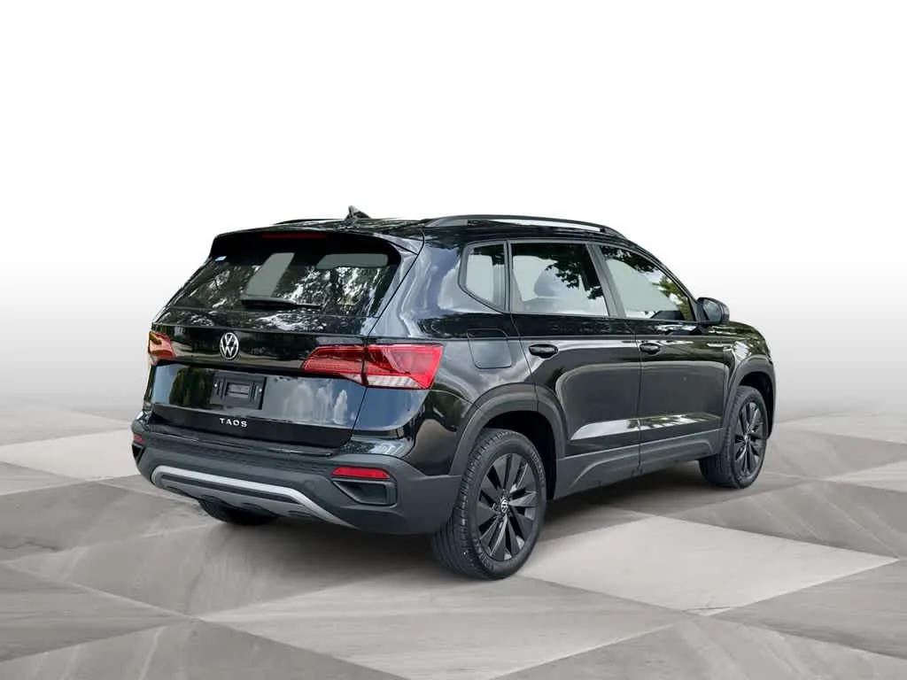2024 Volkswagen Taos S photo 8