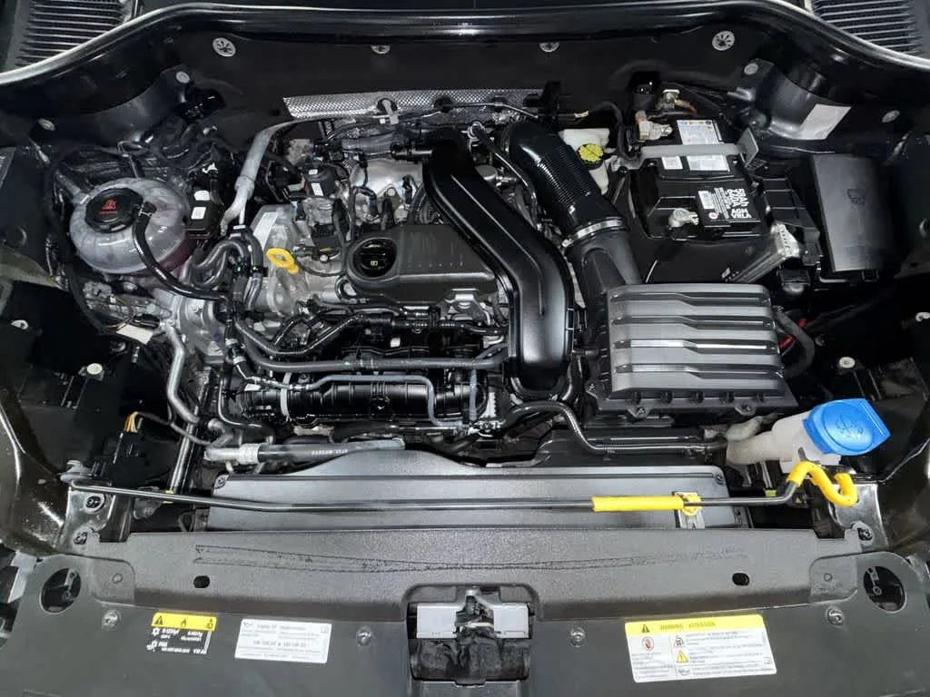 2023 Volkswagen Taos S photo 12